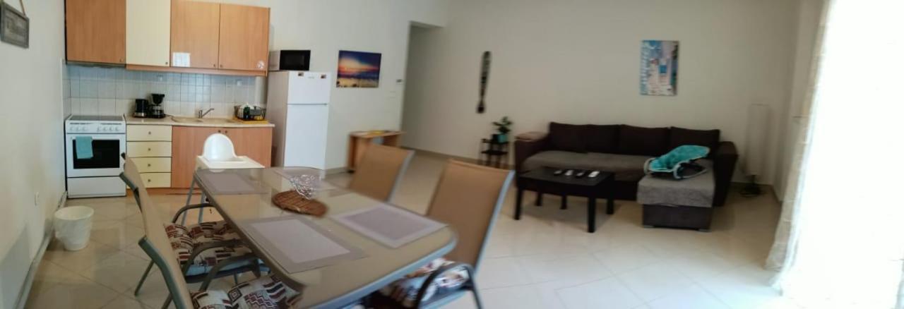 Apartment By The Beach - Nei Epivates 네오이 에피바타이 외부 사진